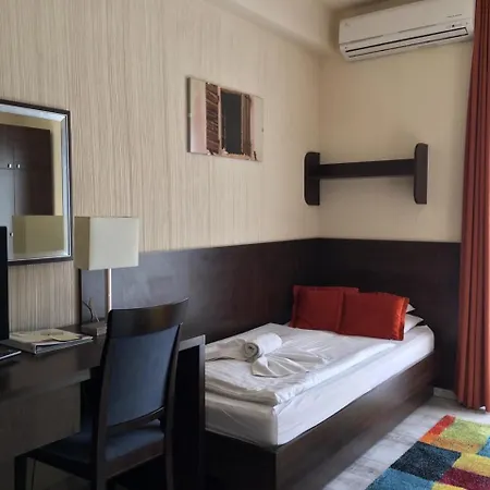 Prestige Konukevi 4*