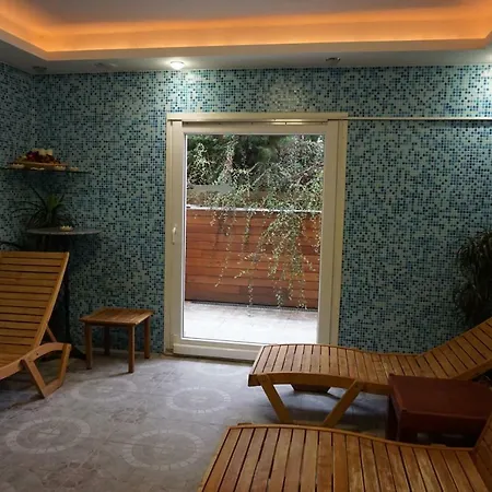 Prestige Guest house 4*